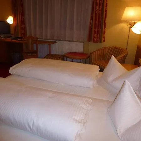 Hotell Reif 3*