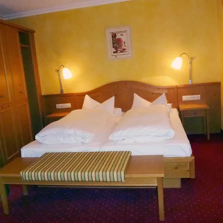 Reif Hotell